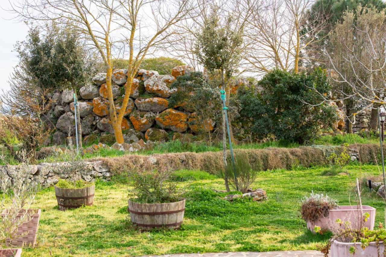 Agriturismo Nuragh'Elighe Sindia Dış mekan fotoğraf