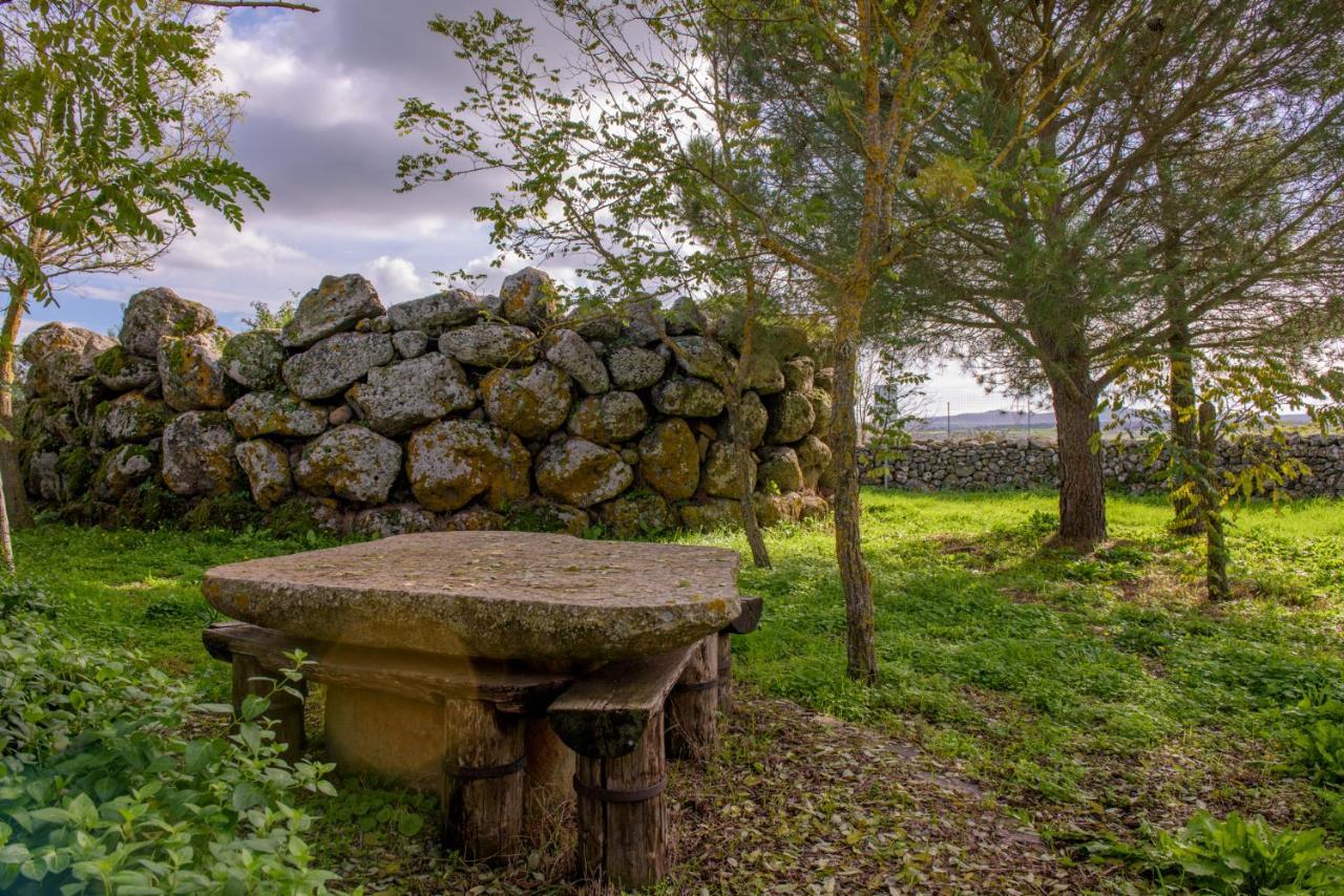 Agriturismo Nuragh'Elighe Sindia Dış mekan fotoğraf