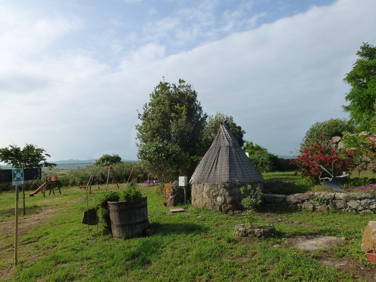 Agriturismo Nuragh'Elighe Sindia Dış mekan fotoğraf